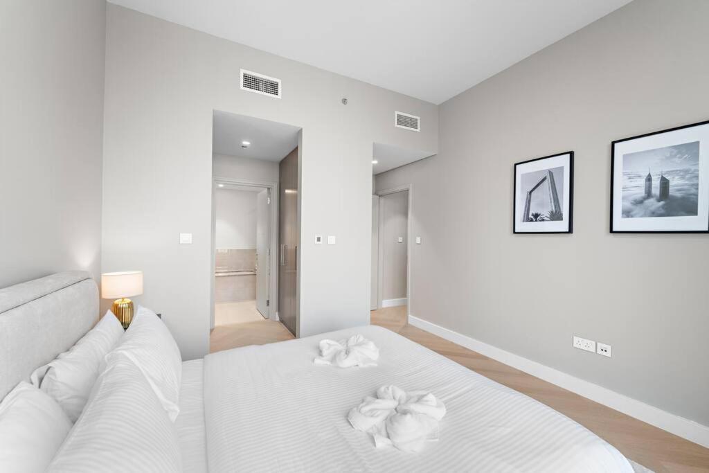 First Class 3br Fountain & Burj Views Bliss Apartment *