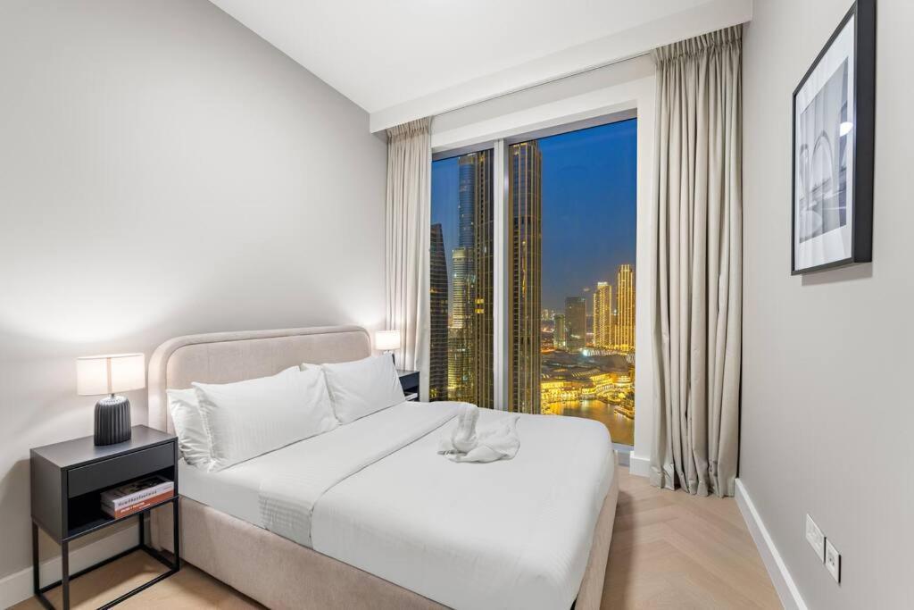First Class 3br Fountain & Burj Views Bliss Apartment *