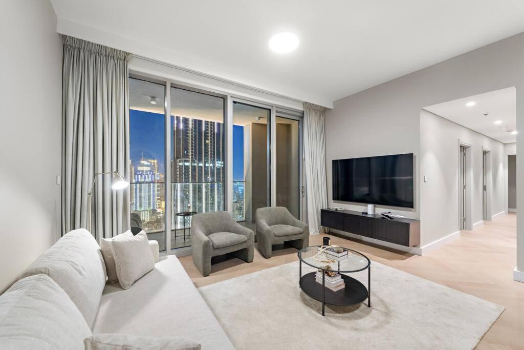 First Class 3br Fountain & Burj Views Bliss * Dubai